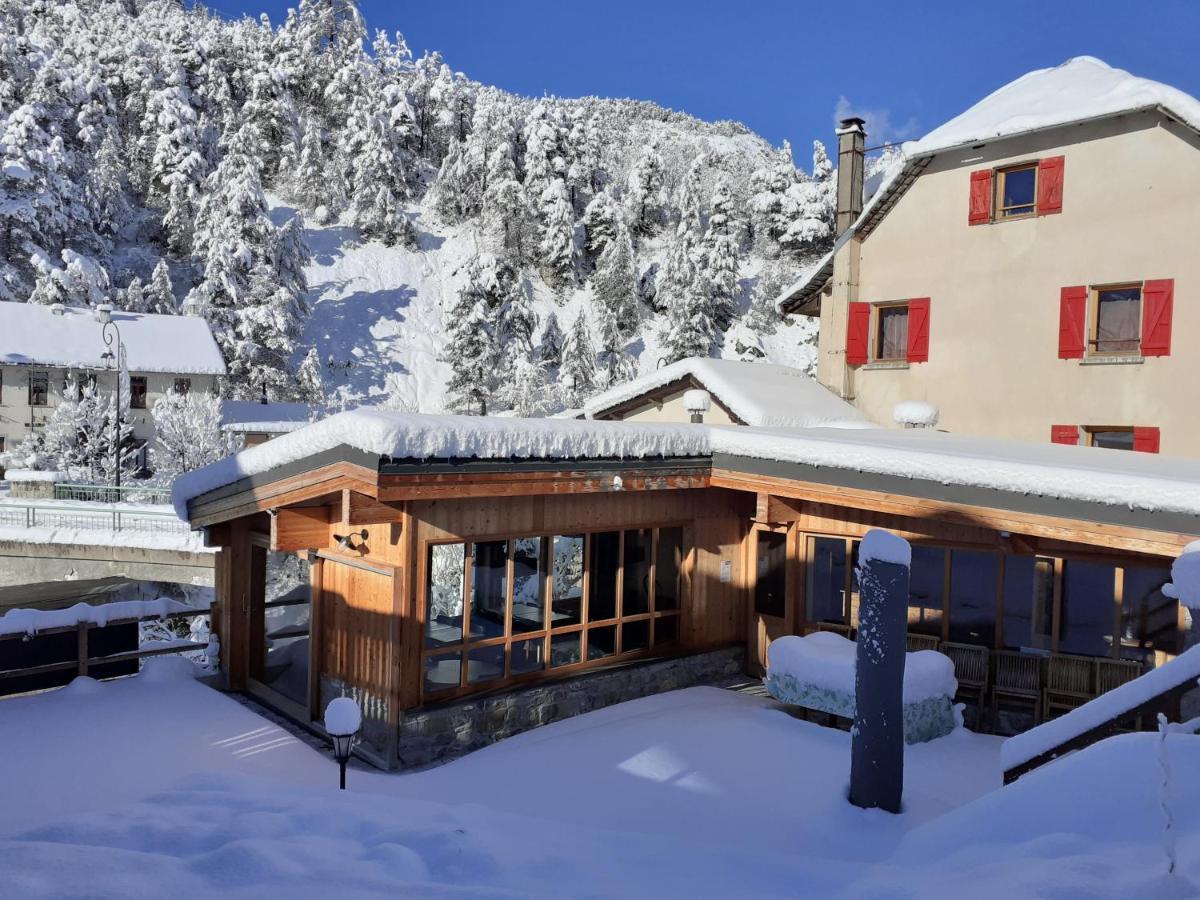 Auberge Du Bachelard Uvernet-Fours Eksteriør bilde